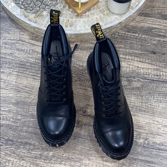 Dr. Martens Averil 6-eye Padded Collar Heel Boots - Picture 8 of 16